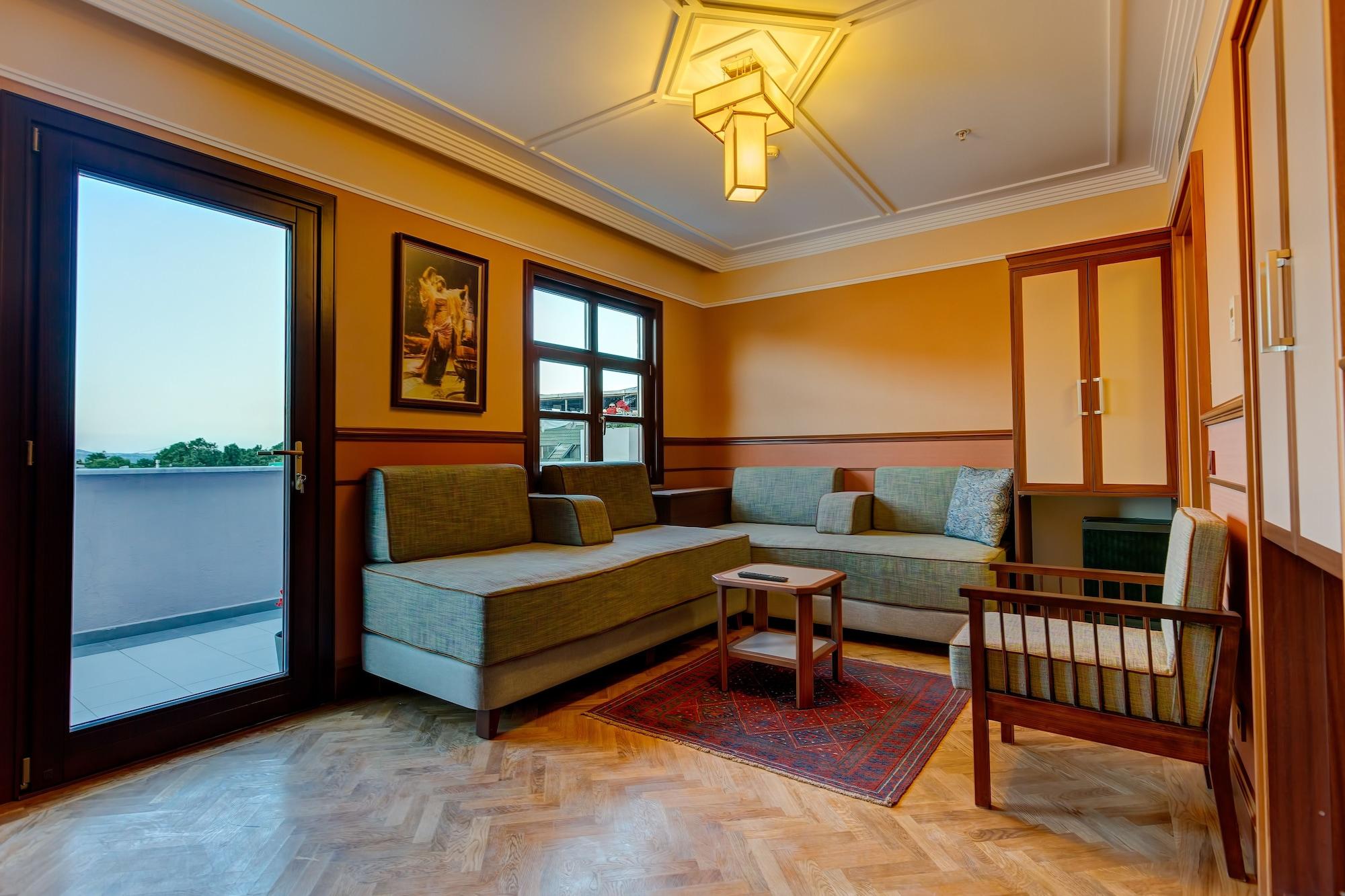 Lalahan Hotel Istanbul Bagian luar foto