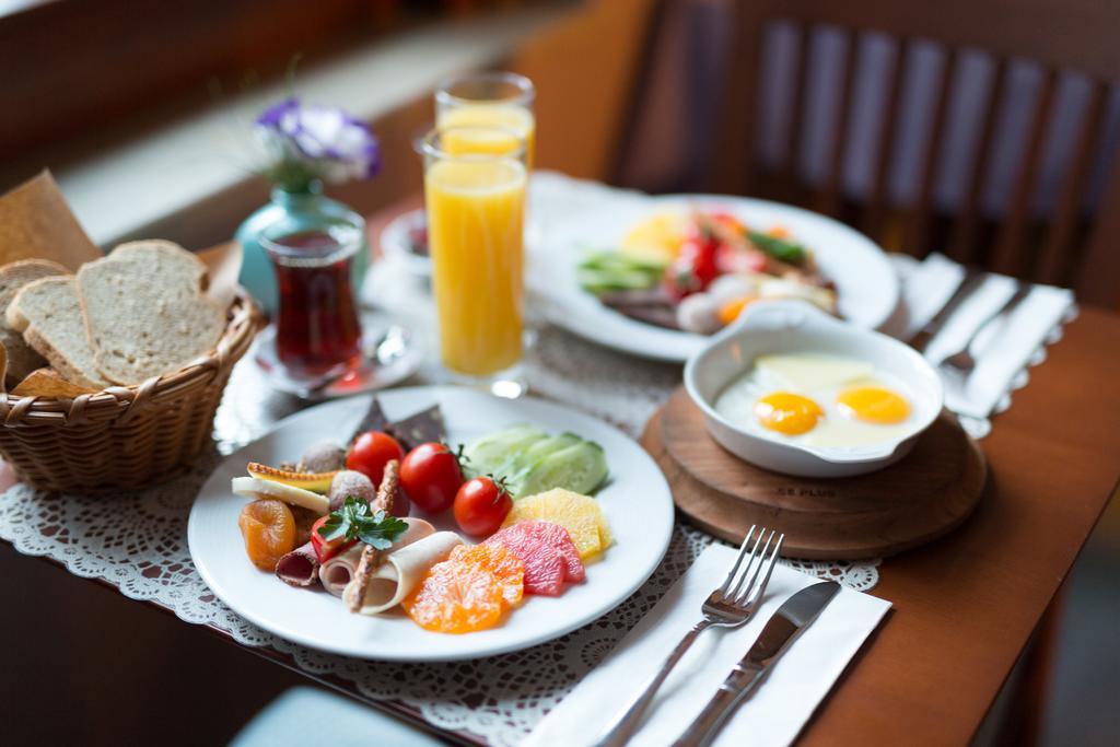 Lalahan Hotel Istanbul Bagian luar foto